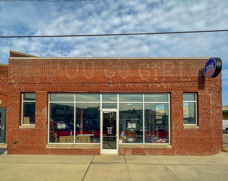 1314 Holden St, Detroit, MI for lease - Building Photo - Image 2 of 9