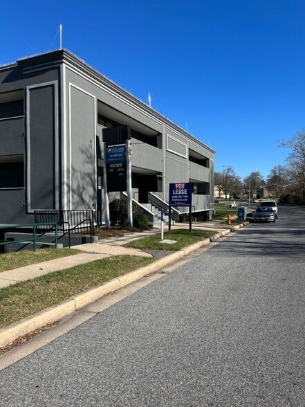 50 Scott Adam Rd, Cockeysville, MD for lease - Building Photo - Image 2 of 6