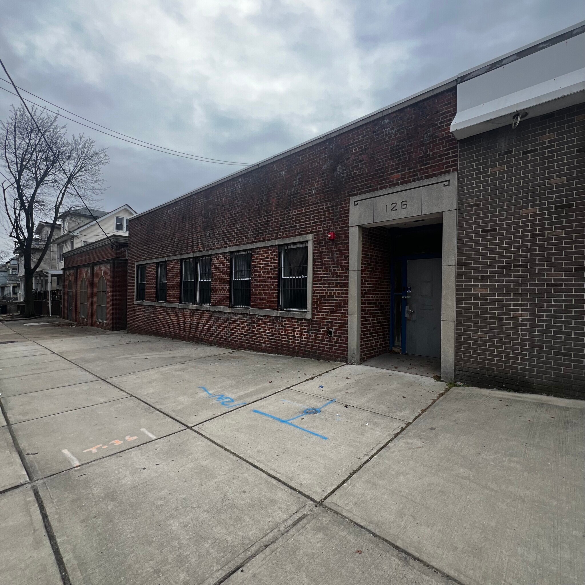 124-130 Lyons Ave, Newark, NJ for sale Primary Photo- Image 1 of 1