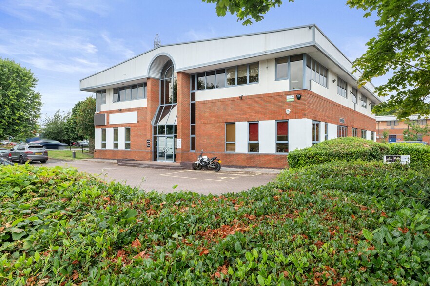 18B Meridian Est, Leicester for sale - Building Photo - Image 1 of 1