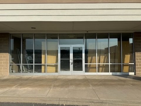 390 Route 315 Hwy, Pittston, PA for lease - Building Photo - Image 3 of 8