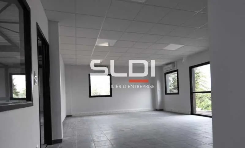 Flex in Villefranche-sur-Saône for sale - Interior Photo - Image 3 of 3