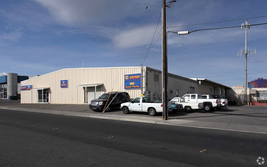 4675 S Polaris Ave, Las Vegas, NV for lease - Building Photo - Image 2 of 8