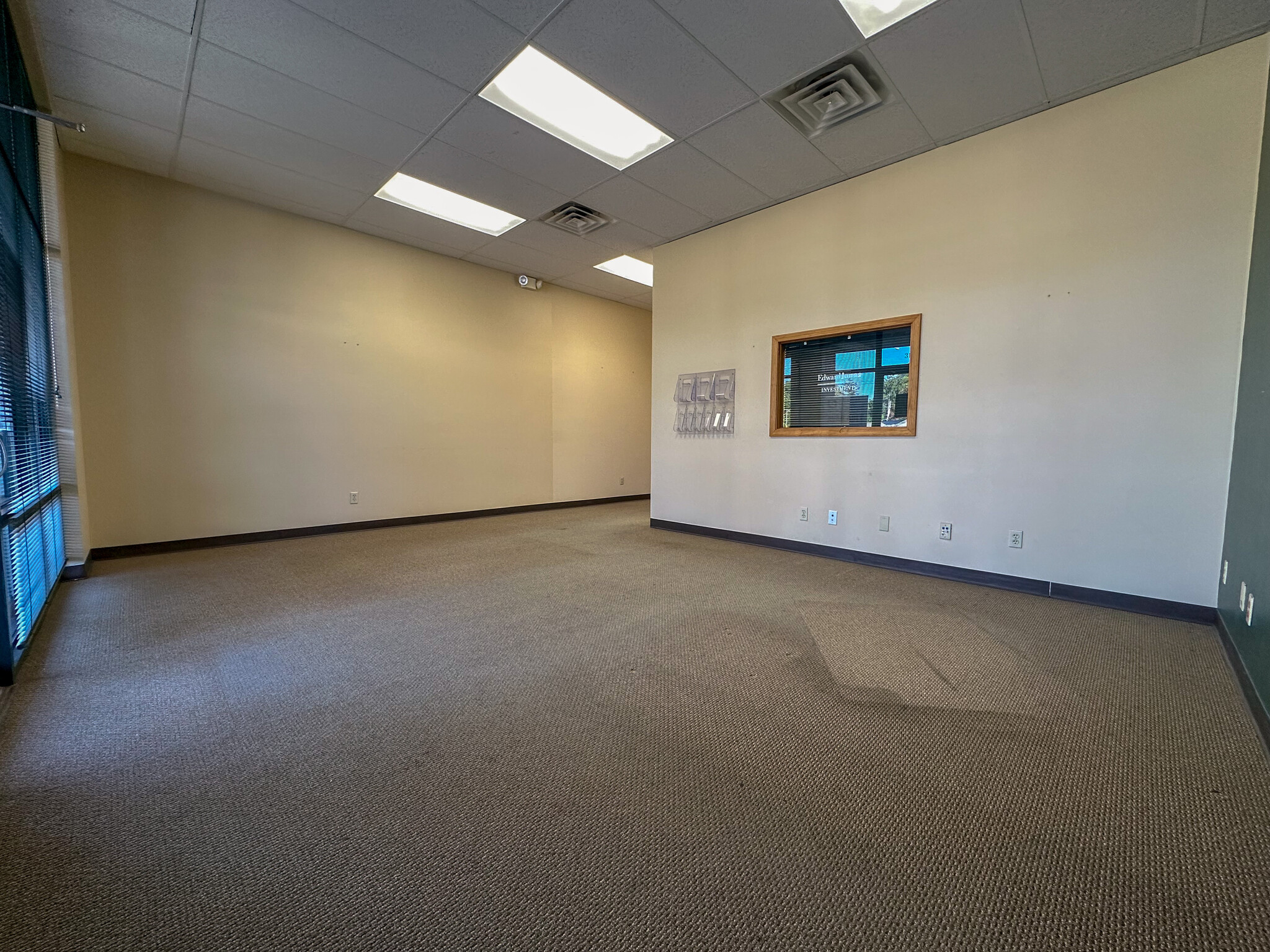 3120-3126 S Sixth St, Springfield, IL for lease Interior Photo- Image 1 of 10