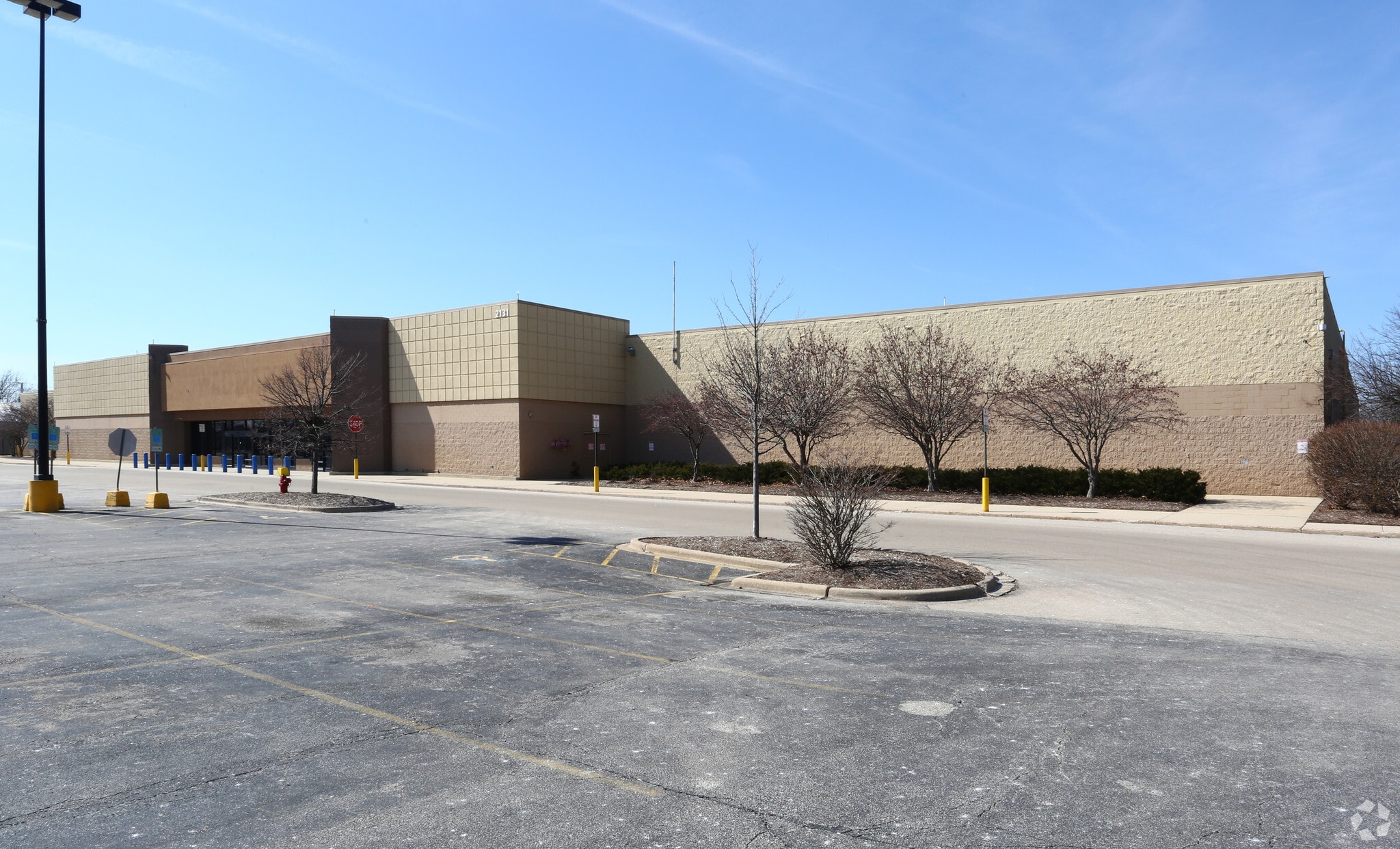 2131 W Galena Blvd, Aurora, IL, 60506 Freestanding Property For Sale