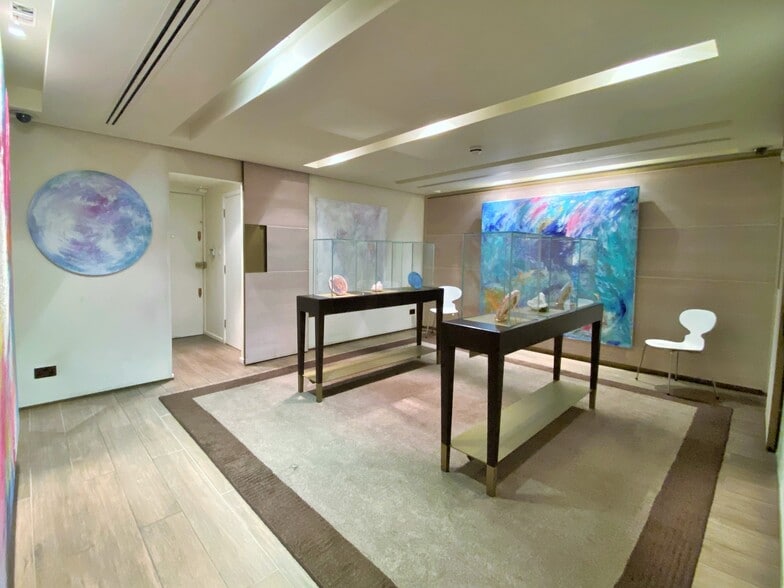 97 Mount St, London for sale - Interior Photo - Image 1 of 1