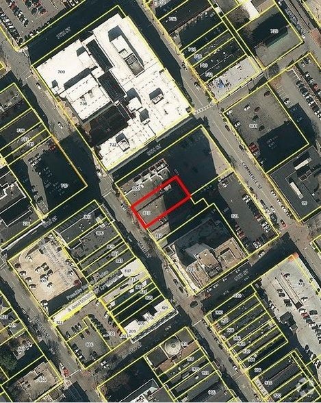 810 Main St, Lynchburg, VA for lease - Aerial - Image 2 of 2