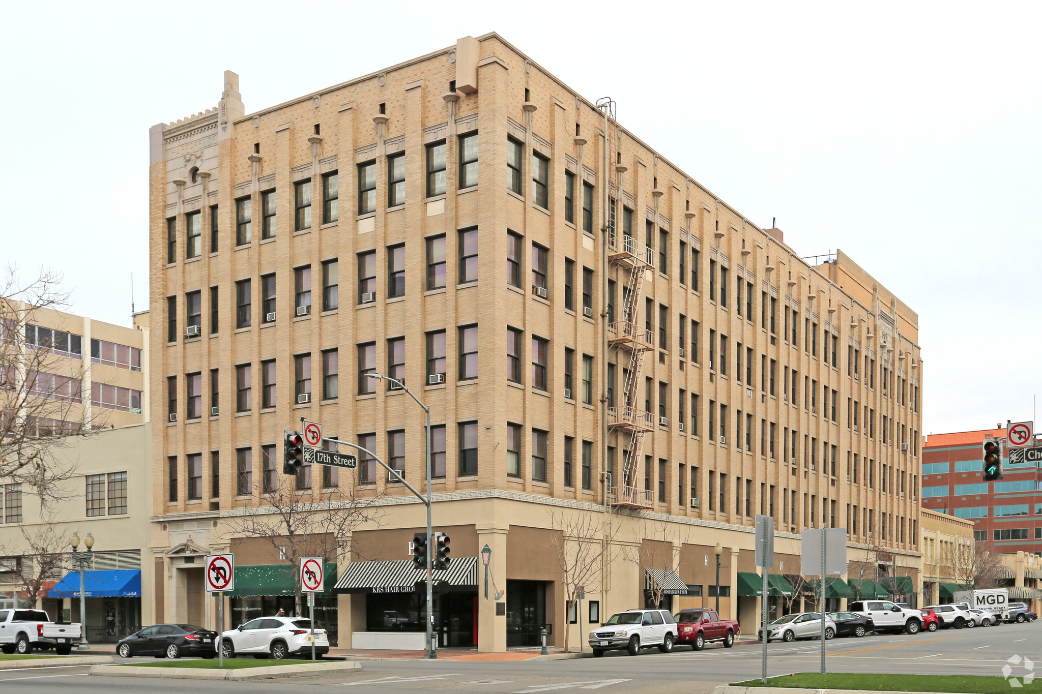 1412 17th St, Bakersfield, CA for sale Building Photo- Image 1 of 1