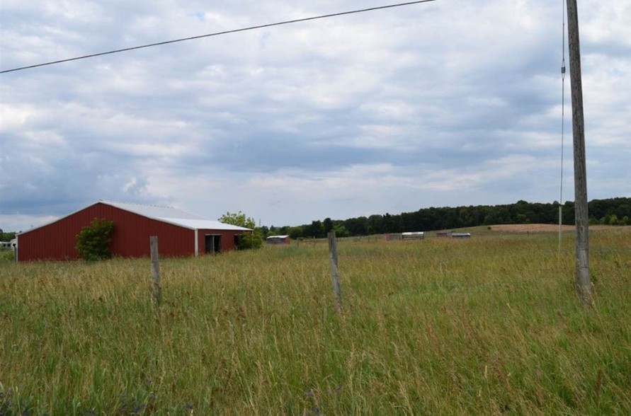 12865 Silver Lake Hwy, Cement City, MI for sale - Primary Photo - Image 1 of 1