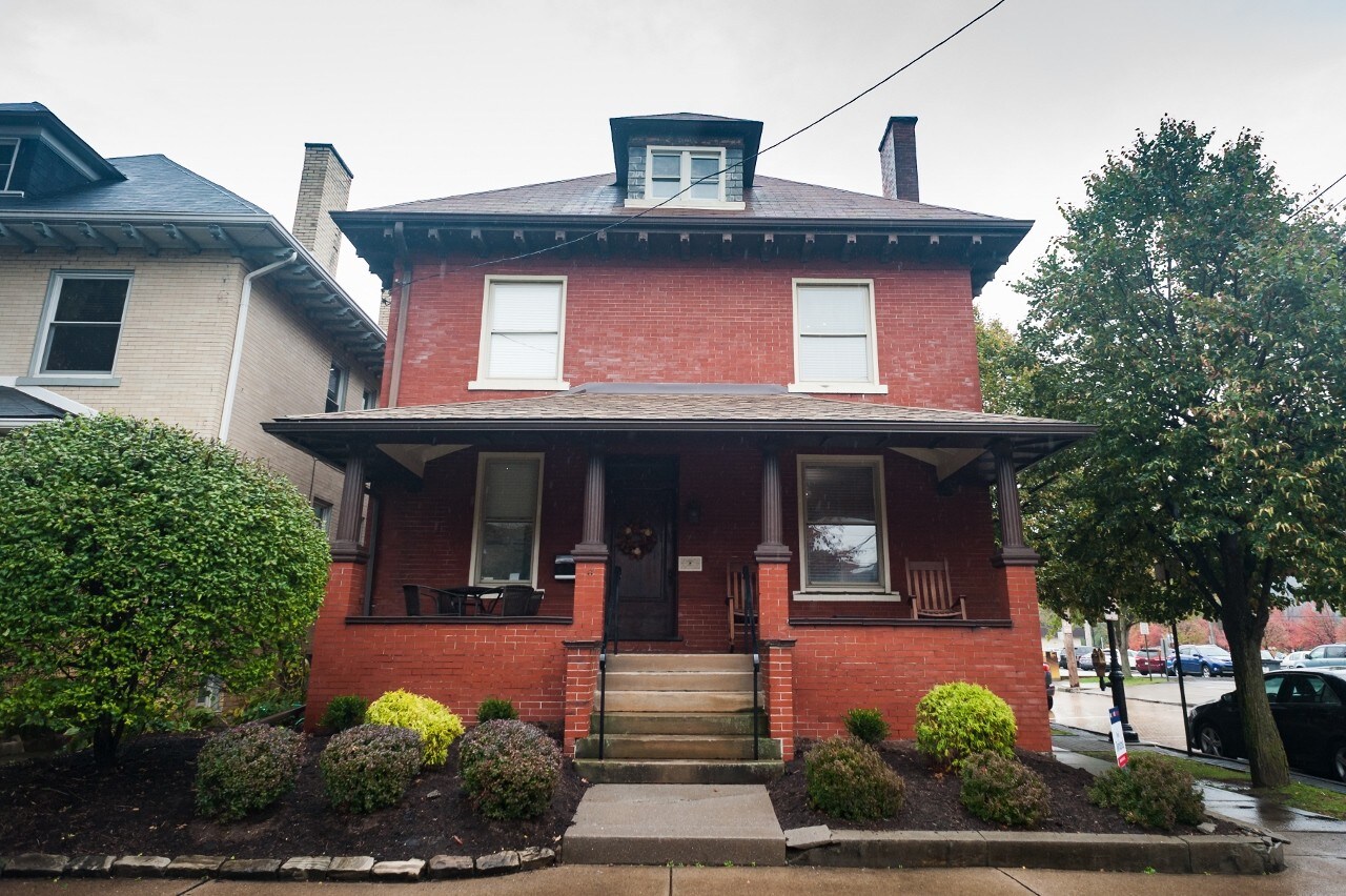 4 Center Ave, Aspinwall, PA for sale Primary Photo- Image 1 of 1