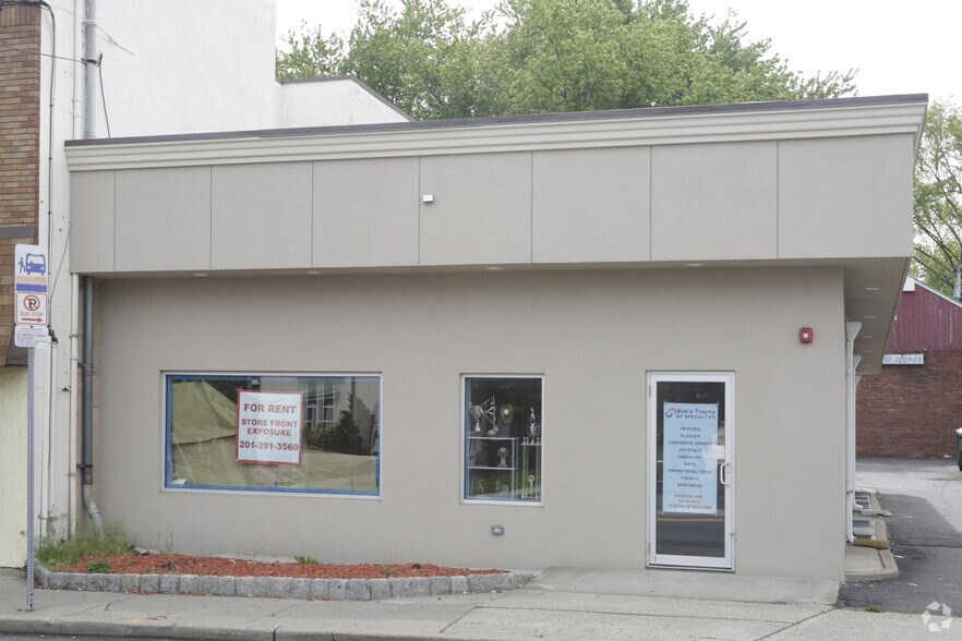 127 Kinderkamack Rd, Park Ridge, NJ for sale - Primary Photo - Image 1 of 1