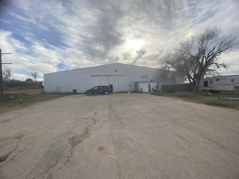 100 W 12th St, Sweetwater, TX for sale - Building Photo - Image 2 of 8