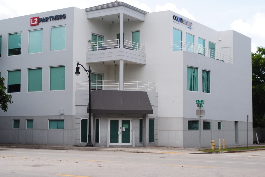 1790 SW 22nd St, Miami, FL for sale - Building Photo - Image 1 of 1