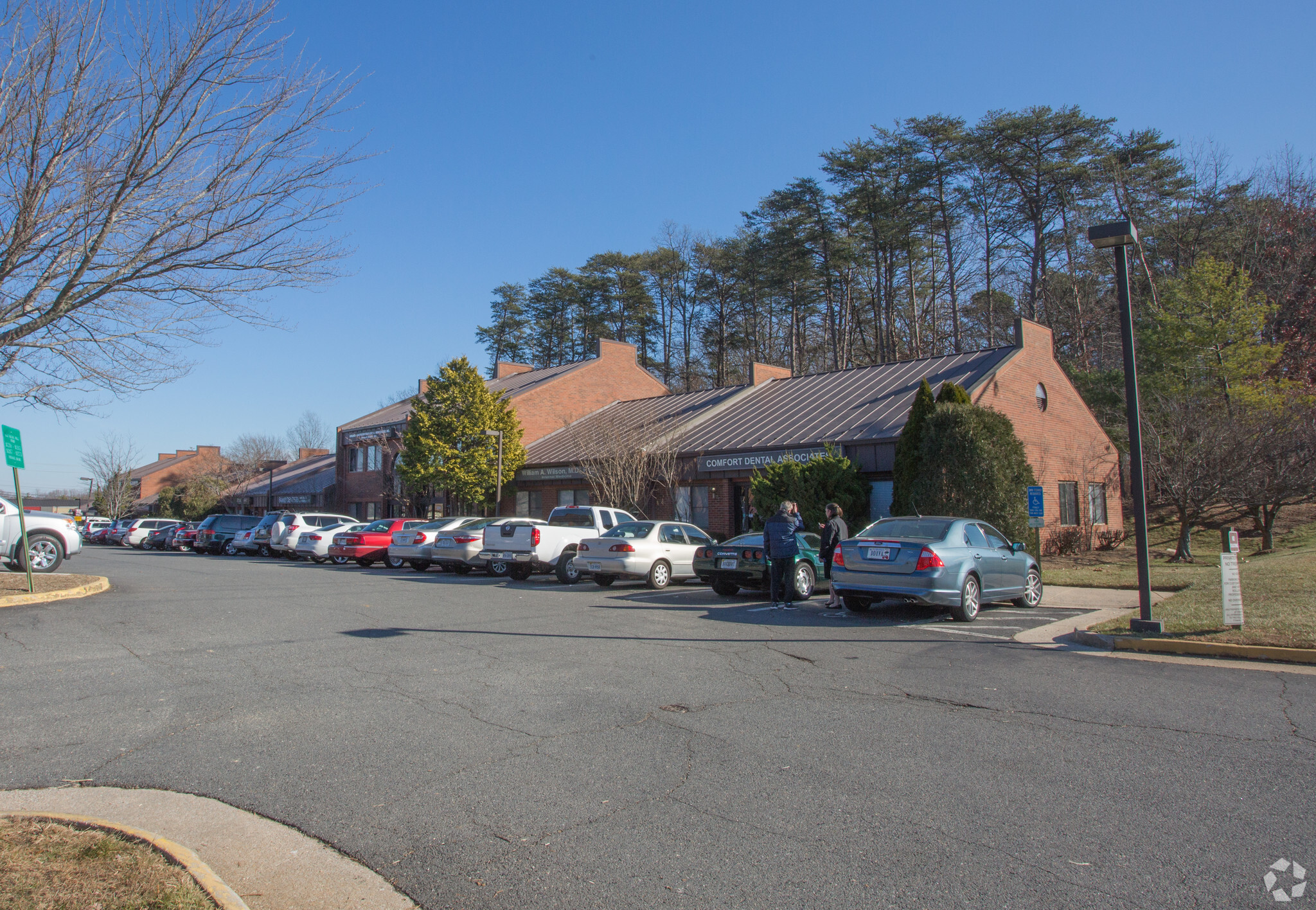 9253-9263 Old Keene Mill Rd, Burke, VA for lease Primary Photo- Image 1 of 60