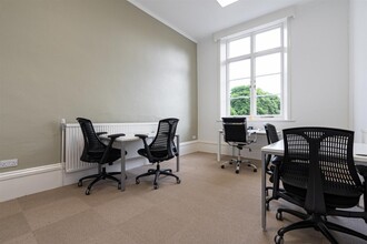 Harmondsworth Ln, West Drayton for lease Interior Photo- Image 2 of 9