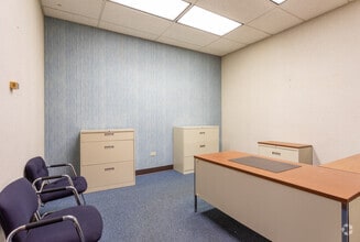 458 Whitfield St, Fayetteville, NC for sale Interior Photo- Image 2 of 31