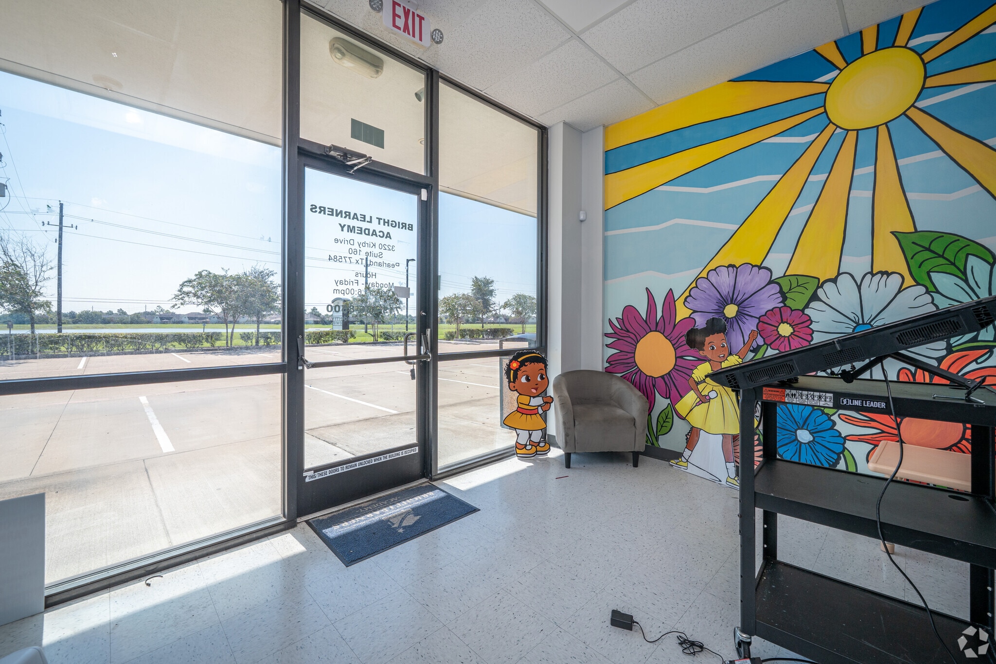 3220 Kirby Dr, Pearland, TX for lease Interior Photo- Image 1 of 27
