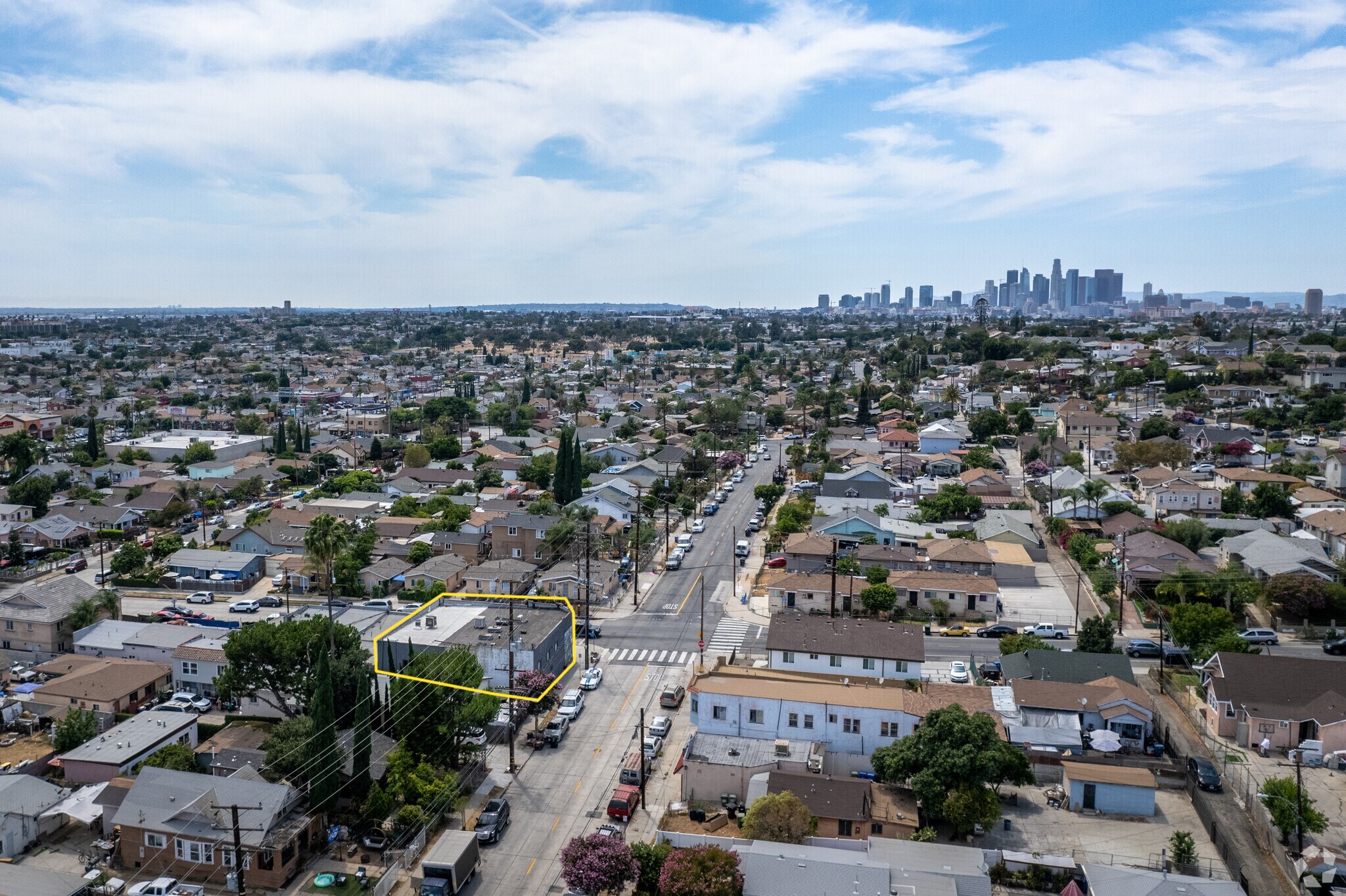 460 N Gage Ave, Los Angeles, CA 90063 8+ Cap Rate / 3 Storefront