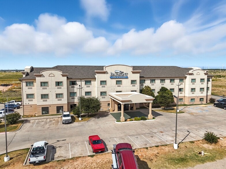 1005 E US Highway 180, Snyder, TX for sale - Building Photo - Image 1 of 17