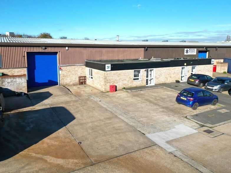 3A-3H Moss Rd, Witham for lease - Building Photo - Image 2 of 14