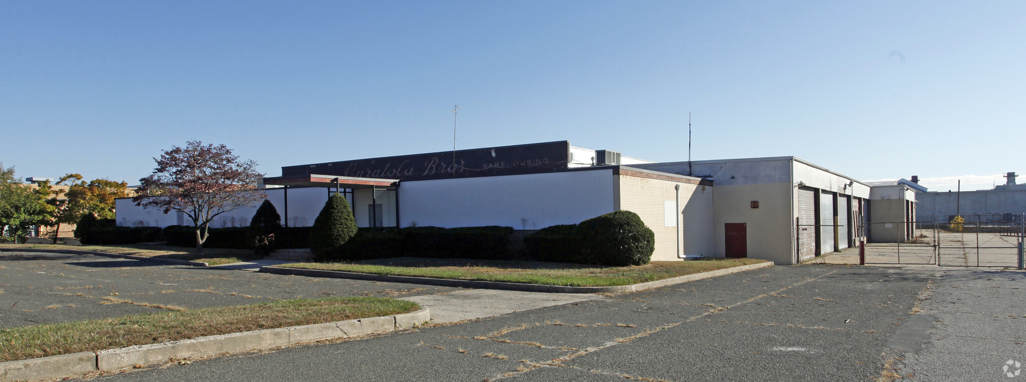 85 Bloomingdale Rd, Hicksville, NY for sale Primary Photo- Image 1 of 1