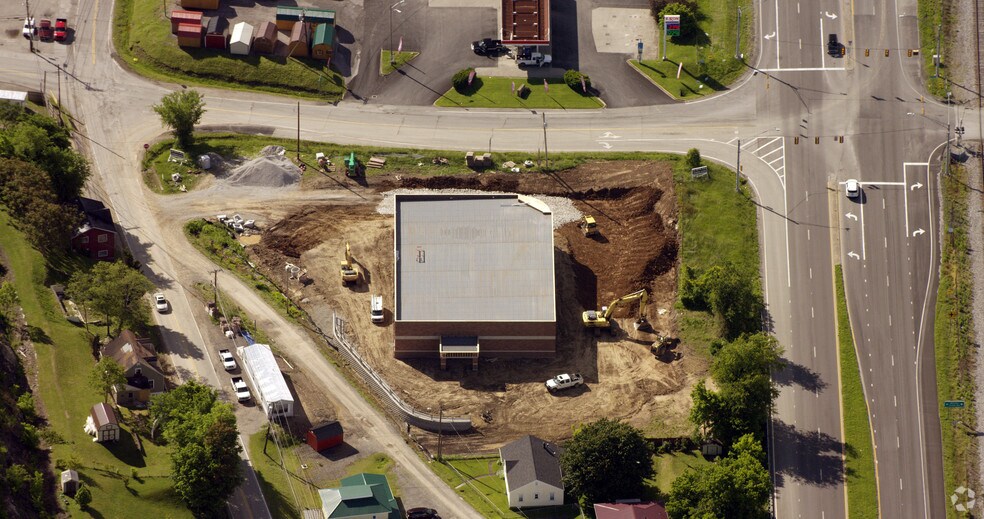 2100 E Dupont Ave, Belle, WV 25015 Former Walgreens Belle