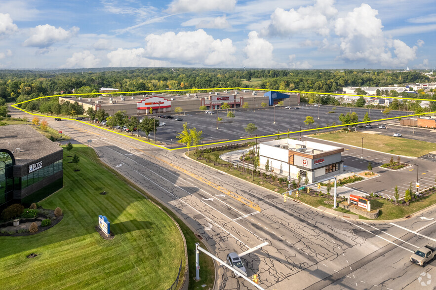 865-975 E Kemper Rd, Cincinnati, OH for lease - Building Photo - Image 1 of 26