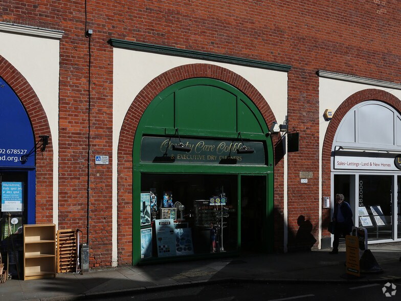 4 Market St, Hertford, SG14 1BD Retail for Lease