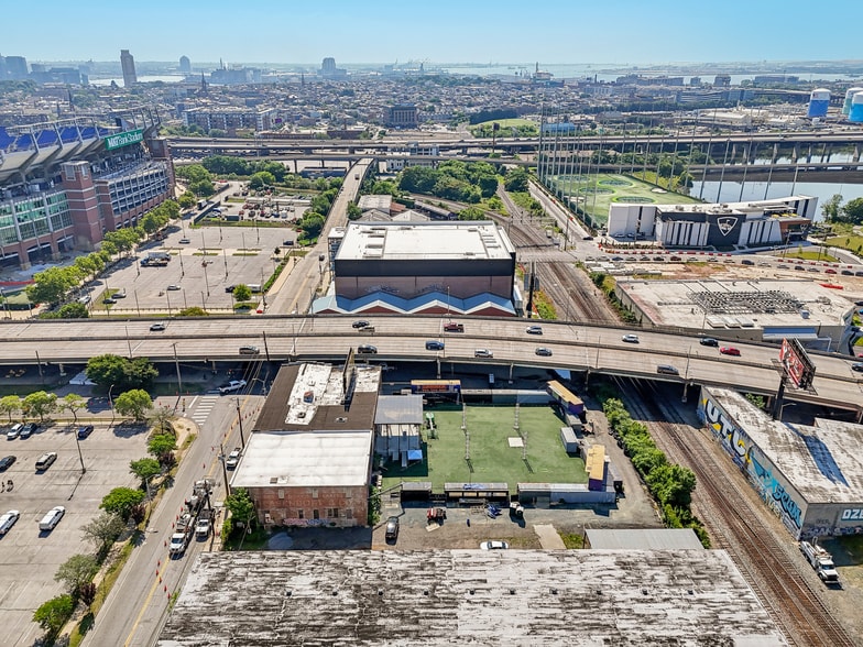 1300 Russell St, Baltimore, MD for lease - Building Photo - Image 2 of 13