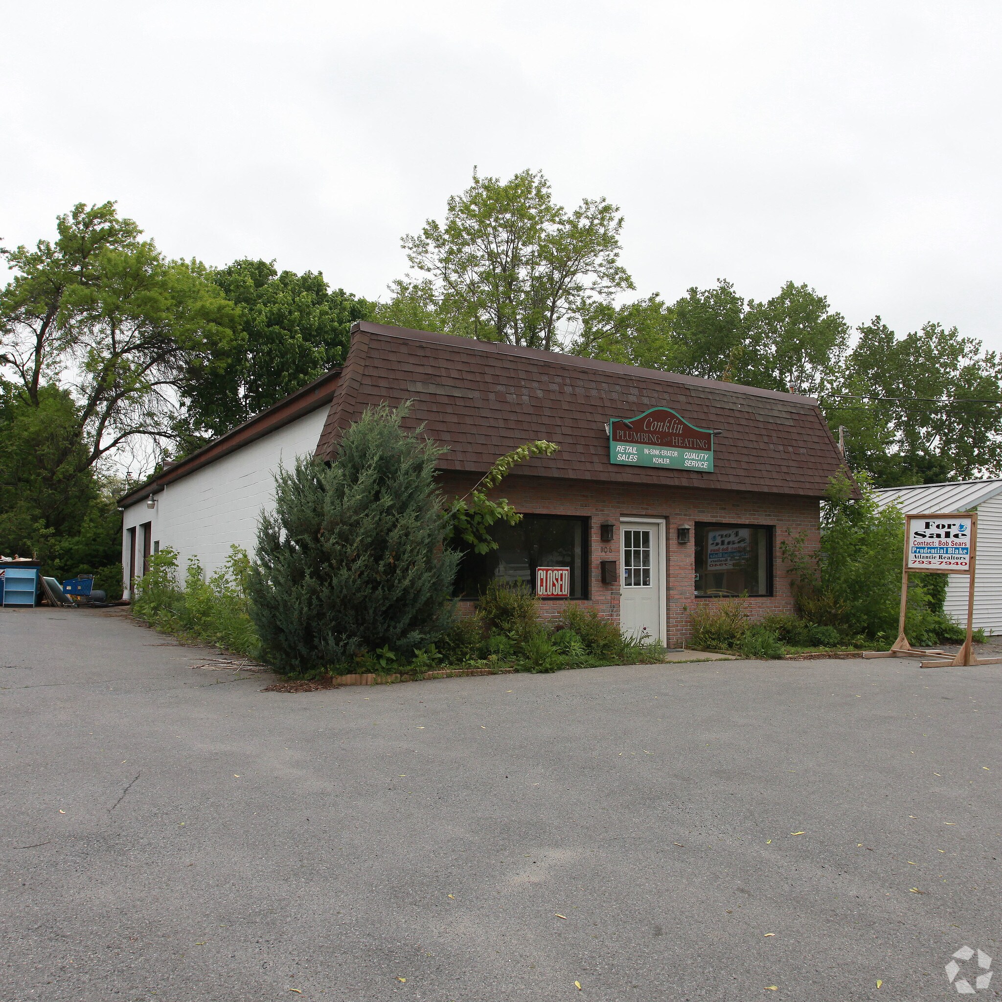 106 Dix Ave, Glens Falls, NY for sale Primary Photo- Image 1 of 1