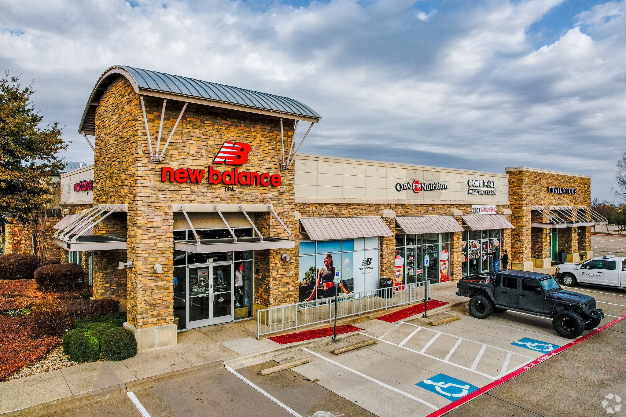 2700-2704 E Southlake Blvd, Southlake, TX for sale Primary Photo- Image 1 of 1