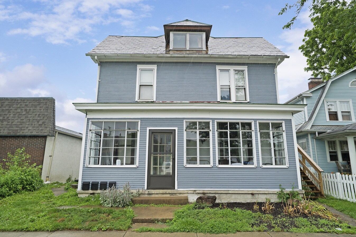 32 E Waterloo St, Canal Winchester, OH 43110