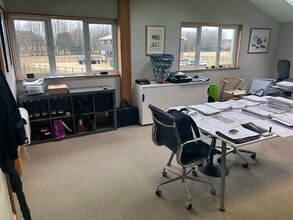 Mill Ln, Pulborough for lease Interior Photo- Image 1 of 2