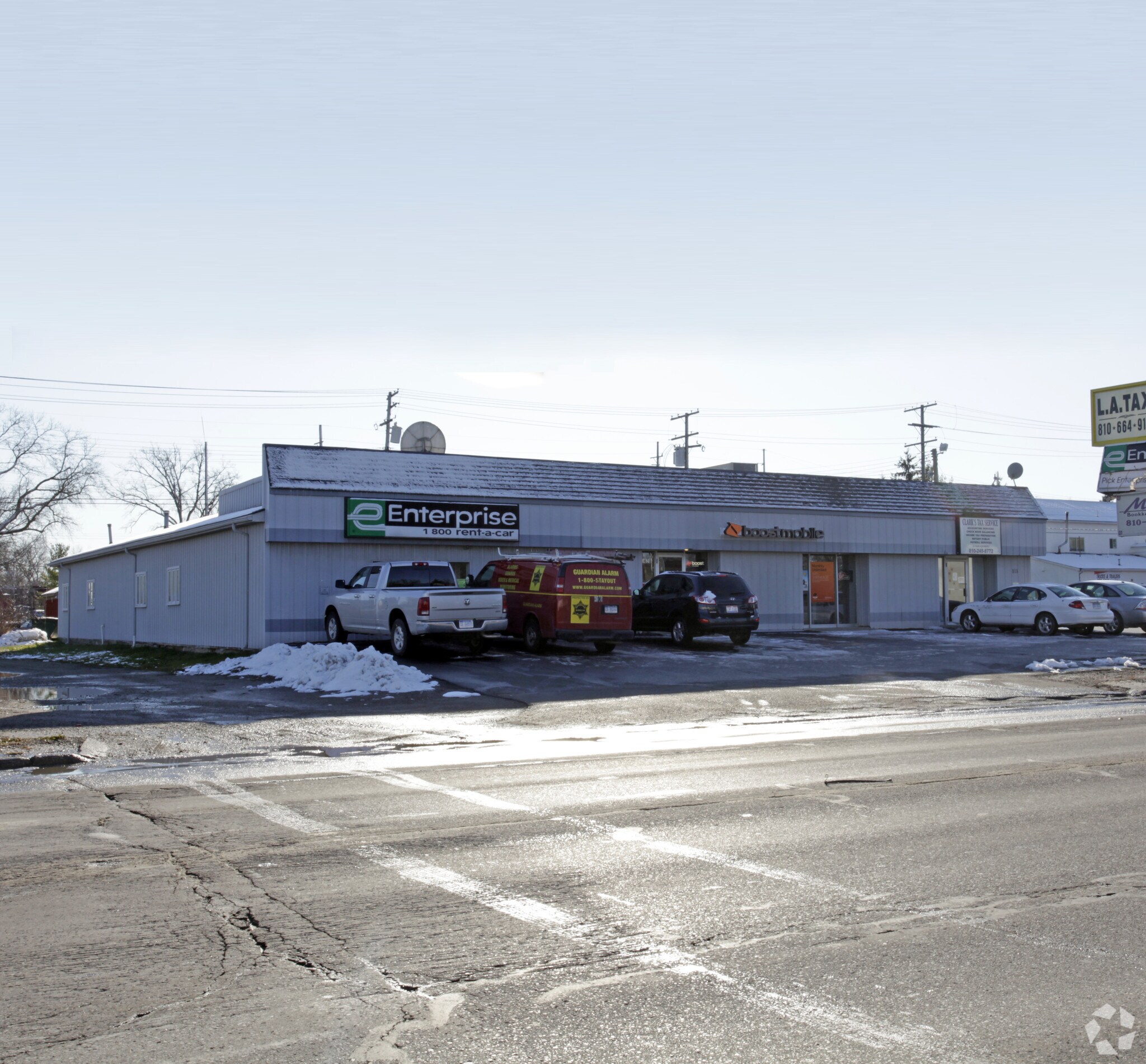111 W Genesee St, Lapeer, MI for sale Primary Photo- Image 1 of 1