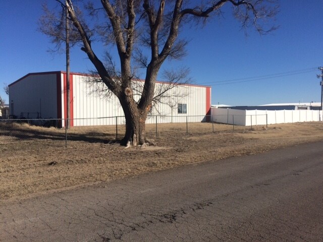 8918 5th St, Great Bend, KS for sale Primary Photo- Image 1 of 1