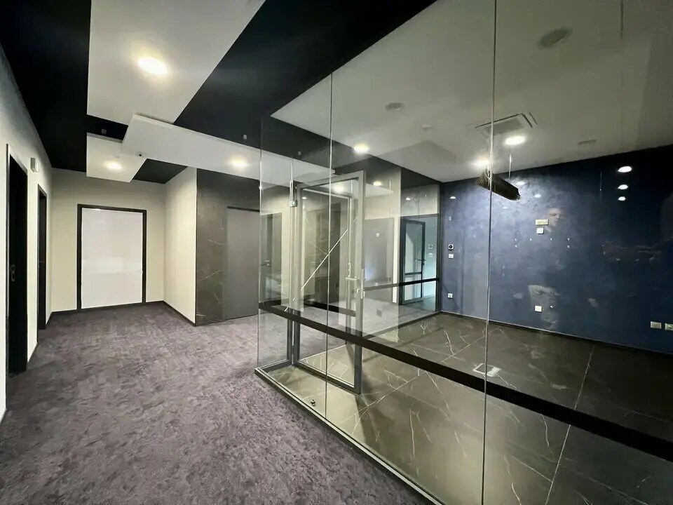 View Photo