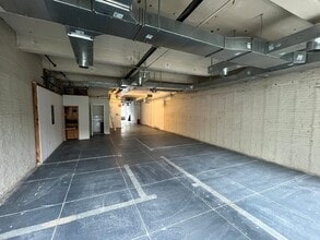 27-26 Jackson Ave, Long Island City, NY for lease Interior Photo- Image 2 of 6