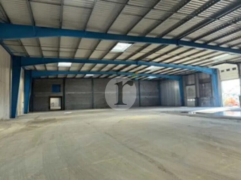 Industrial in Nieppe for sale - Interior Photo - Image 1 of 4