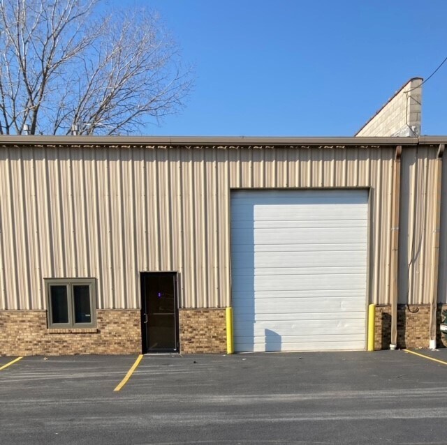 26W535 St. Charles Rd, Carol Stream, IL 60188