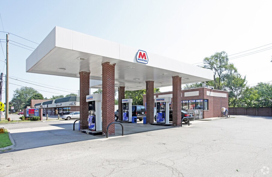 3389 Orchard Lake Rd, Keego Harbor, MI for sale - Primary Photo - Image 1 of 1