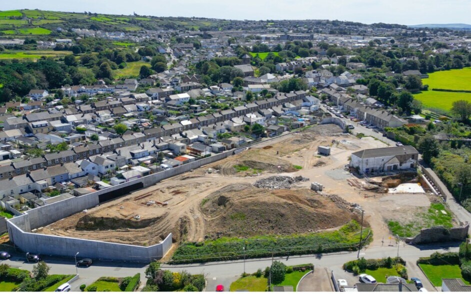 North Roskear Rd, Camborne, TR14 8PR Land for Sale