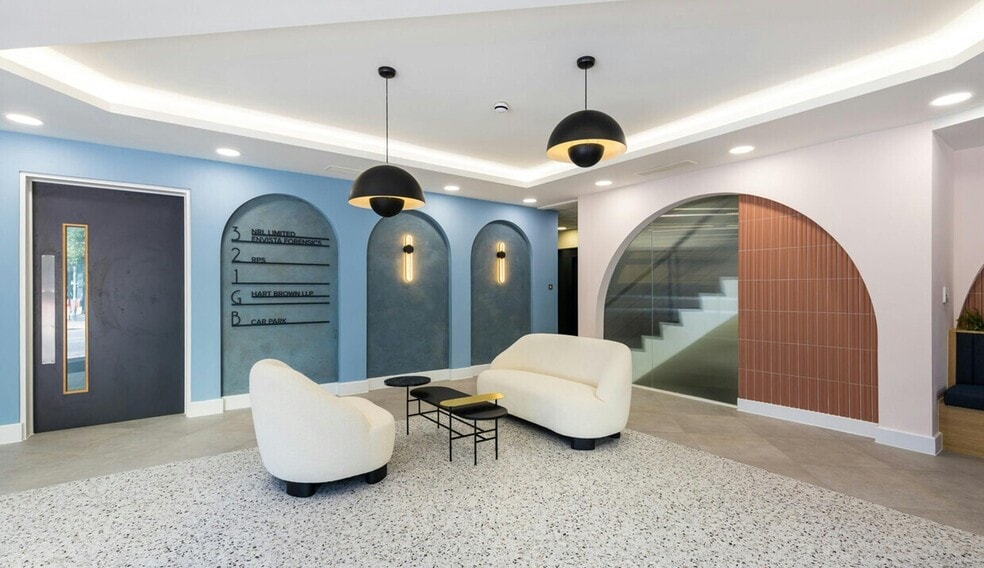 27-41 Church St W, Woking for lease - Building Photo - Image 3 of 22