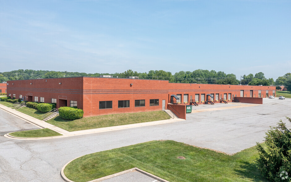 1301 Continental Dr, Abingdon, MD for lease - Building Photo - Image 1 of 10