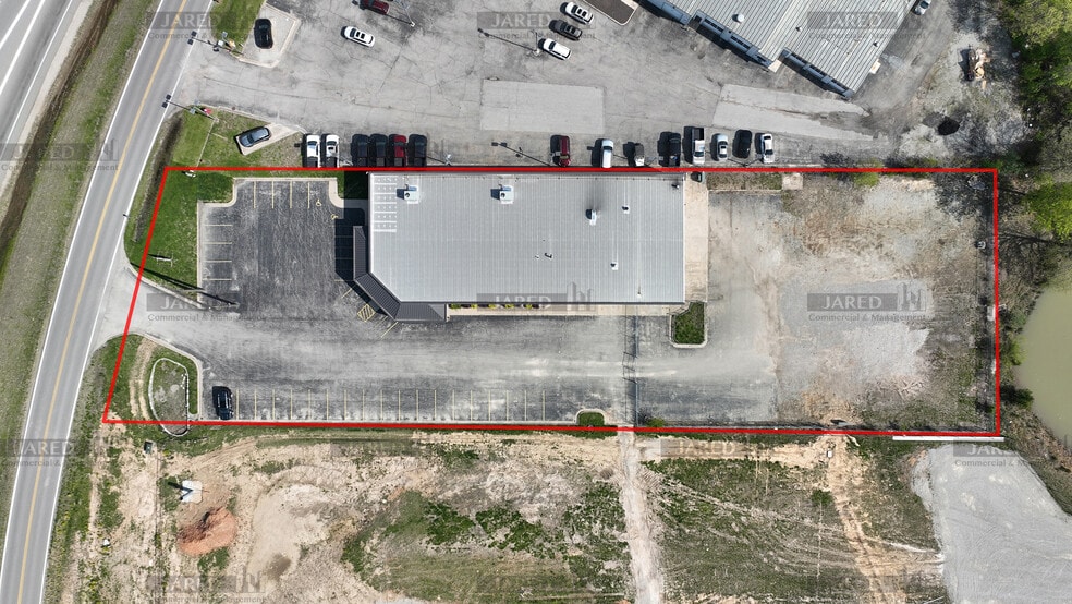 2410 Evergreen Pky, Lebanon, MO for sale - Building Photo - Image 2 of 15