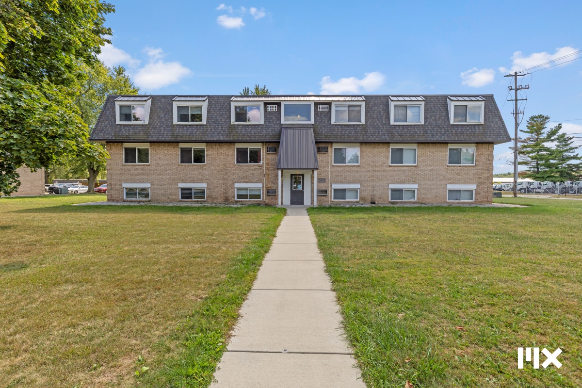 757 W Shepherd St, Charlotte, MI for sale Building Photo- Image 1 of 47