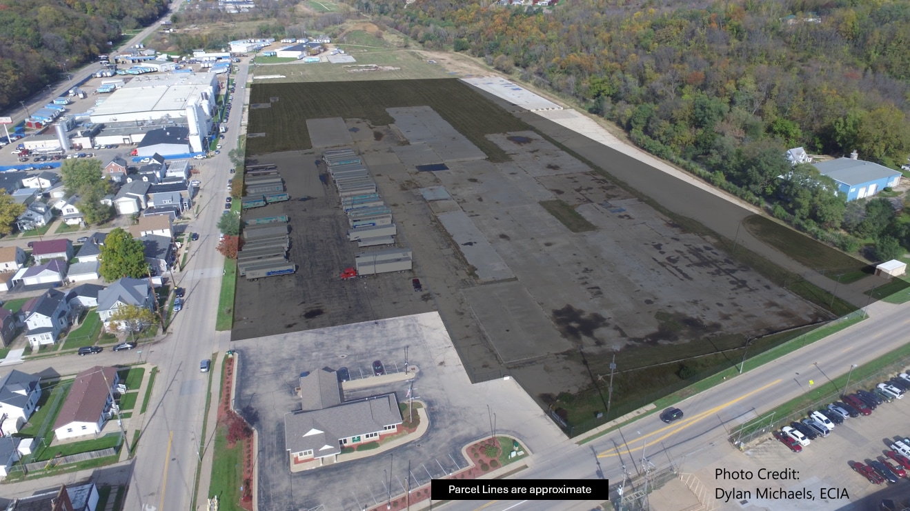 3400 Jackson, Dubuque, IA for sale Aerial- Image 1 of 6