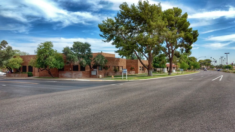 2150 S Dobson Rd, Mesa, AZ 85202