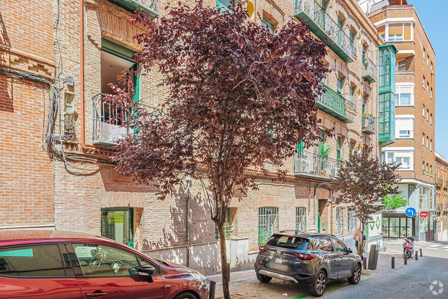 Calle de Don Quijote, 11, Madrid, Madrid for sale - Building Photo - Image 2 of 2