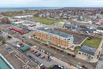 18 E Cayuga St, Oswego, NY - AERIAL  map view