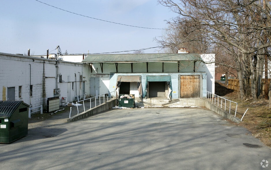 986 Main St, Fishkill, NY for lease - Building Photo - Image 2 of 30
